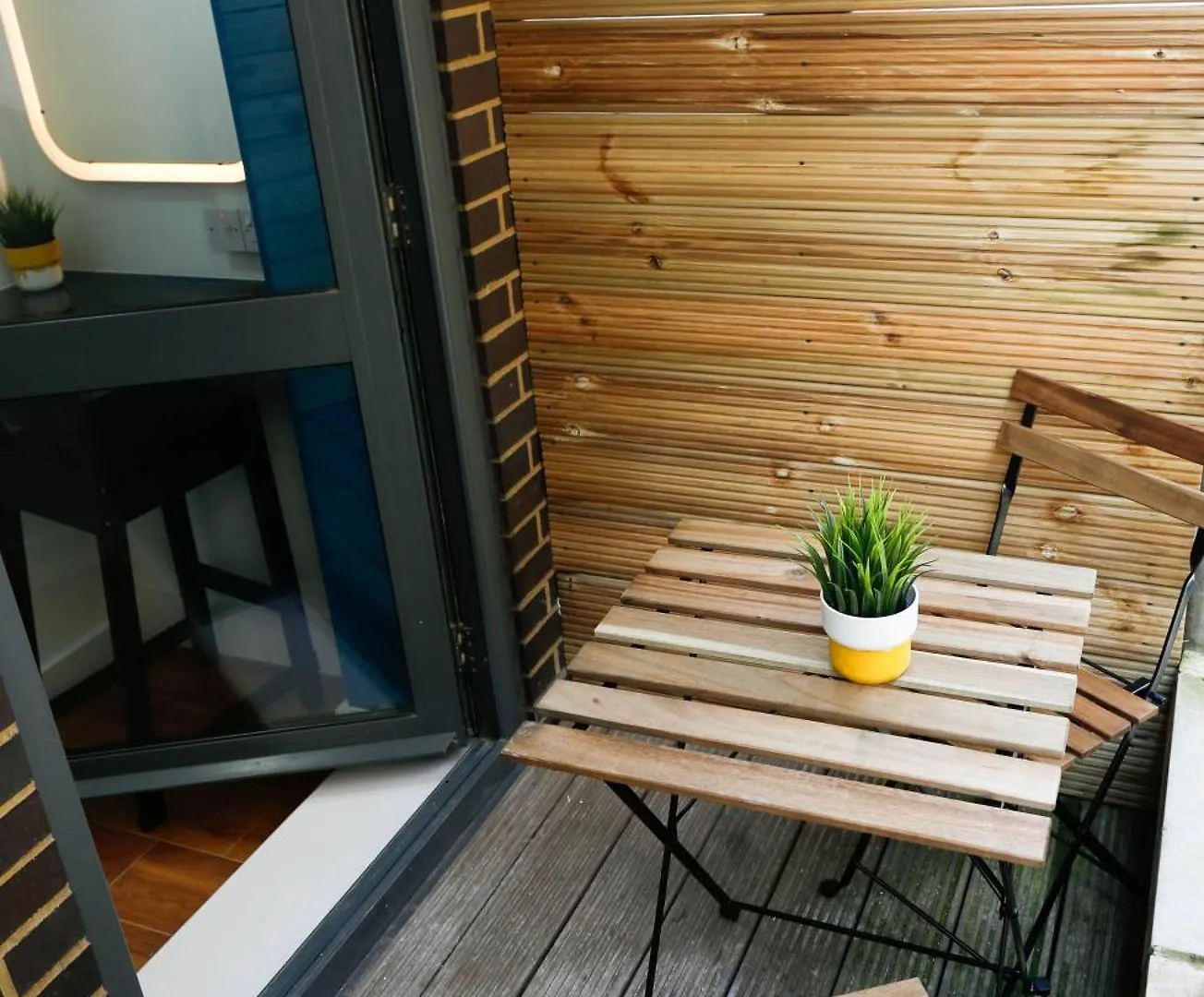 New Luxury Rooms In The Heart Of London Next To Shops, Cafes, Bars & Metro With Shared Bathrooms 0*,  Regno Unito